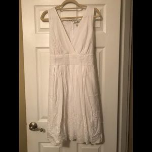 Corey P (JC Penney) White summer dress
